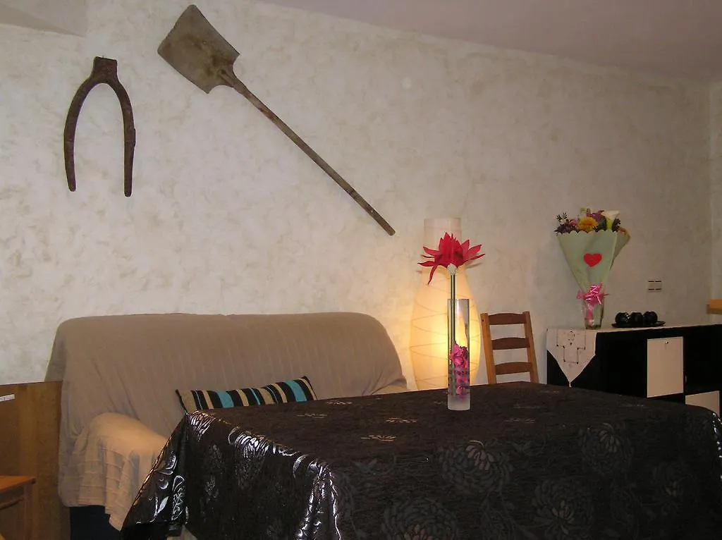 La Casa De Abajo Guest House Setenil De Las Bodegas Country house